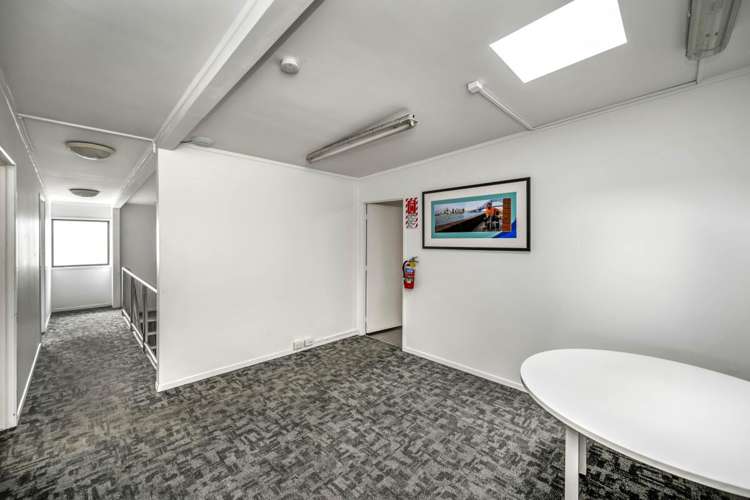 50 Parkway Drive Albany_12