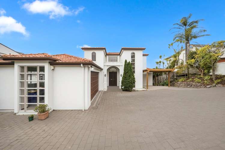 6 Rosella Place Murrays Bay_35