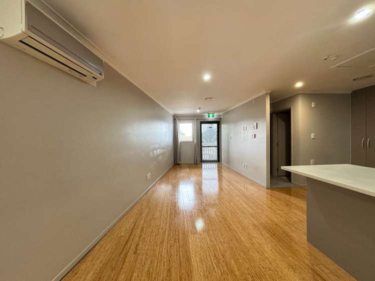 188 Queens Road Panmure_8