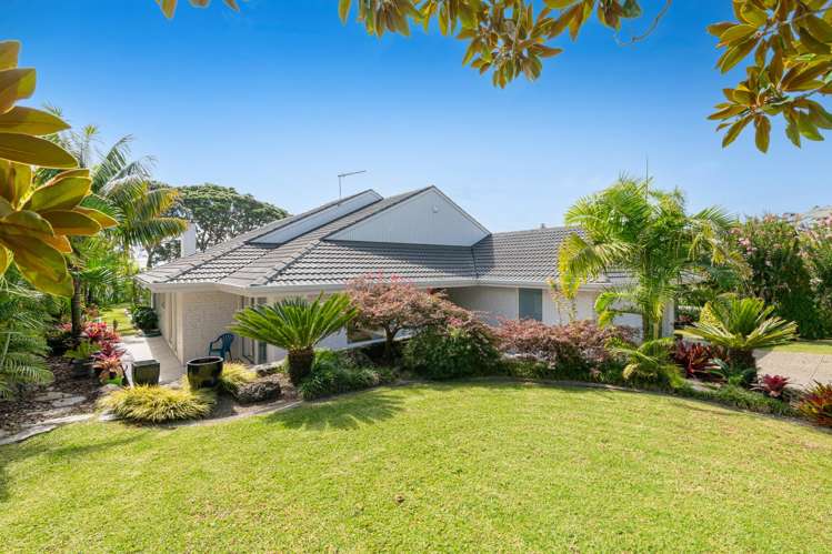 11 Elgin Place Red Beach_15