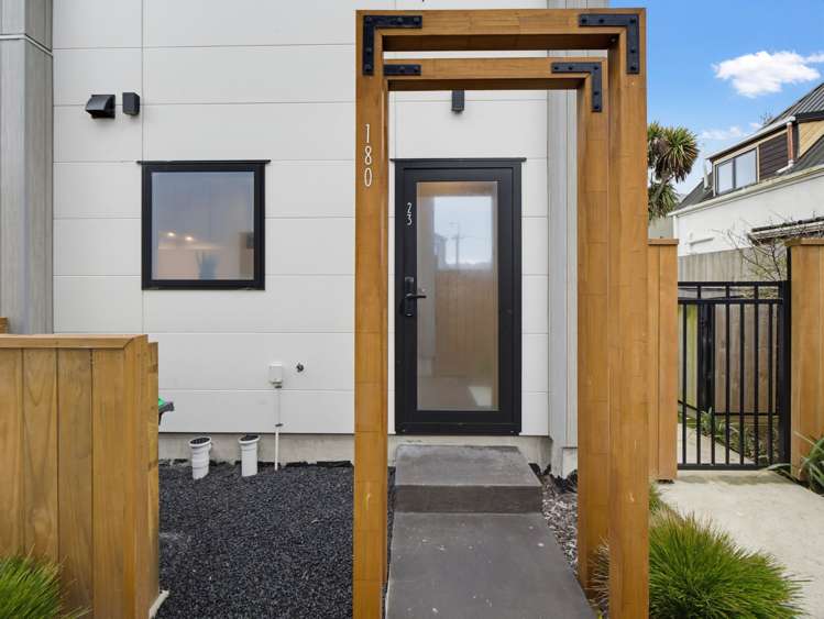 23/180 Marine Parade New Brighton_5