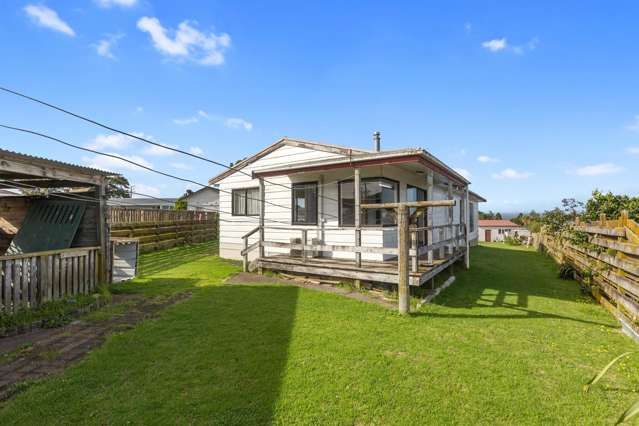 4B Ngaparaoa Drive Maketu_1