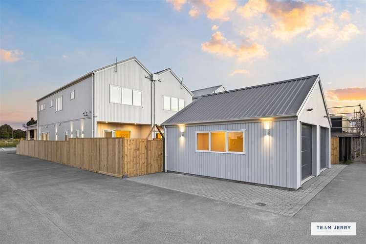 101 Tributary Parade Drury_24