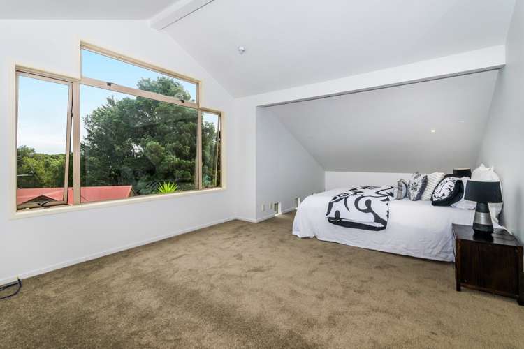 2/284 Glenfield Road Glenfield_13