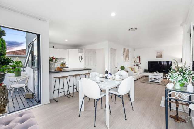 56 Garton Drive Massey_4