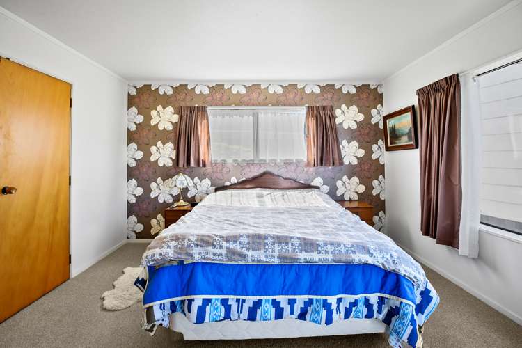 60 Norwood Road Paeroa_11