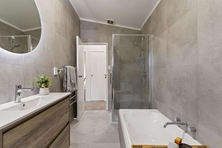 102a Aranui Road Mount Wellington_19