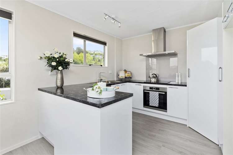 3/1 Cluny Road Plimmerton_5