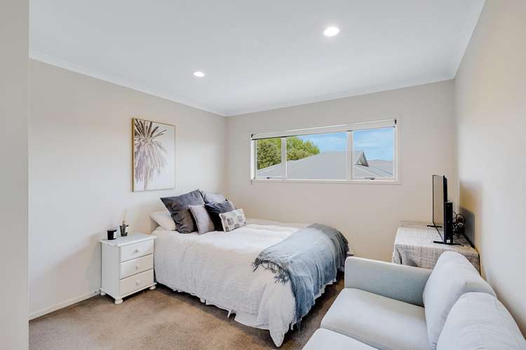 5 Bishopsworth Way Huntington_9