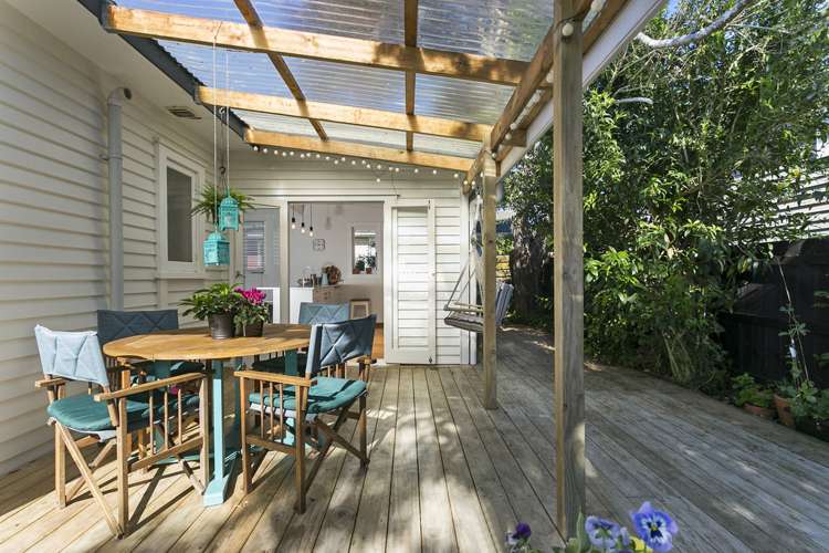 46 Rua Road Glen Eden_12