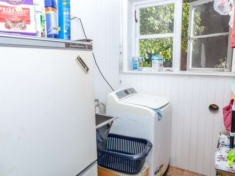 35 Masters Crescent Masterton_10