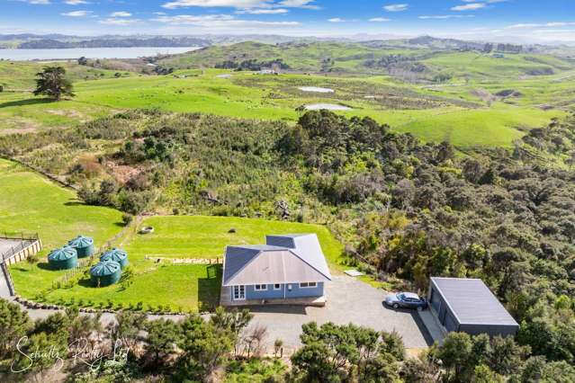 Sea Views, Native Bush & Endless Possibilities