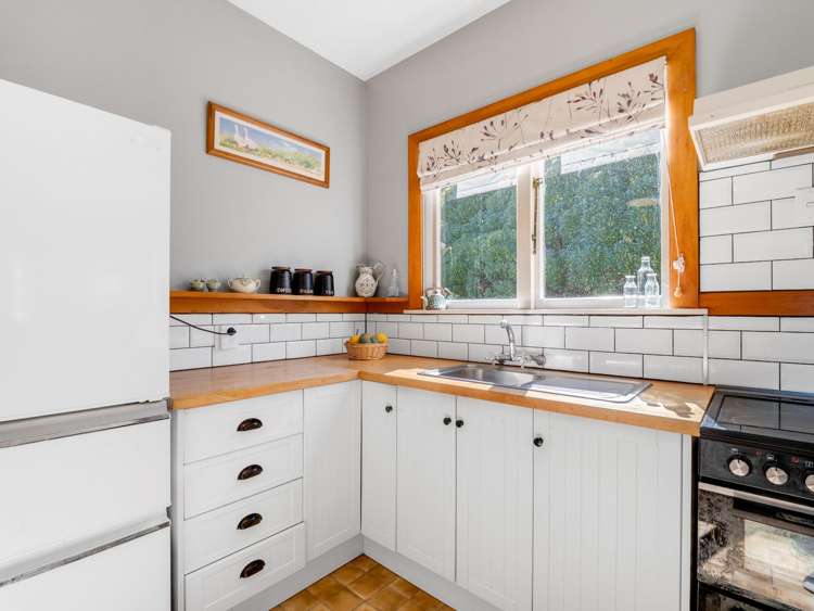 2890 Christchurch Akaroa Road Little River_6