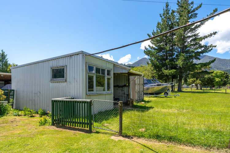 707 State Highway 1 Picton_7