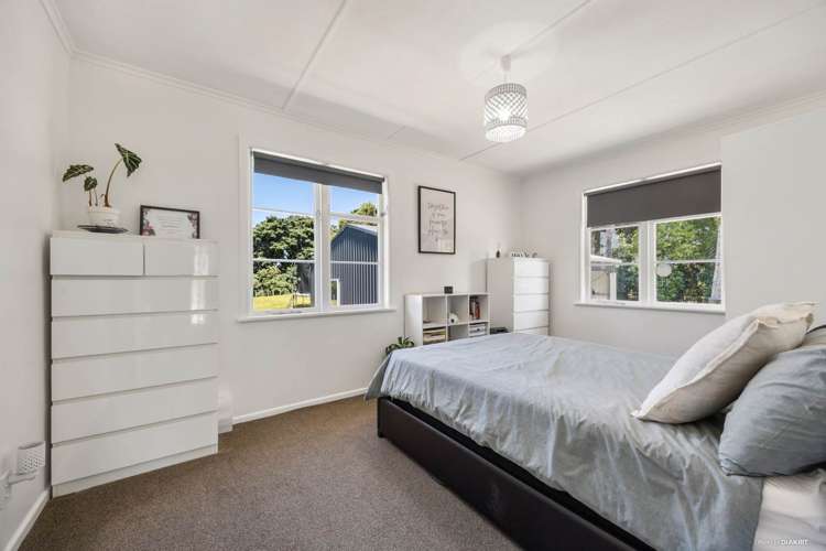 1423 Awhitu Road Pollok_5