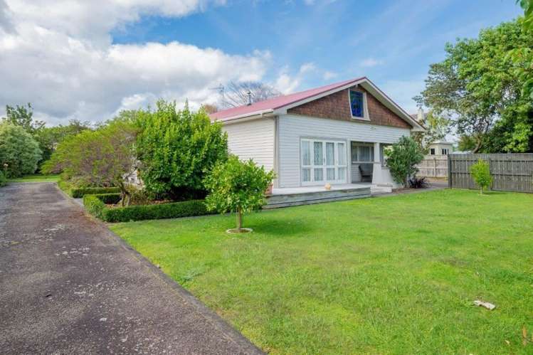 14 Queenwood Road Levin_15