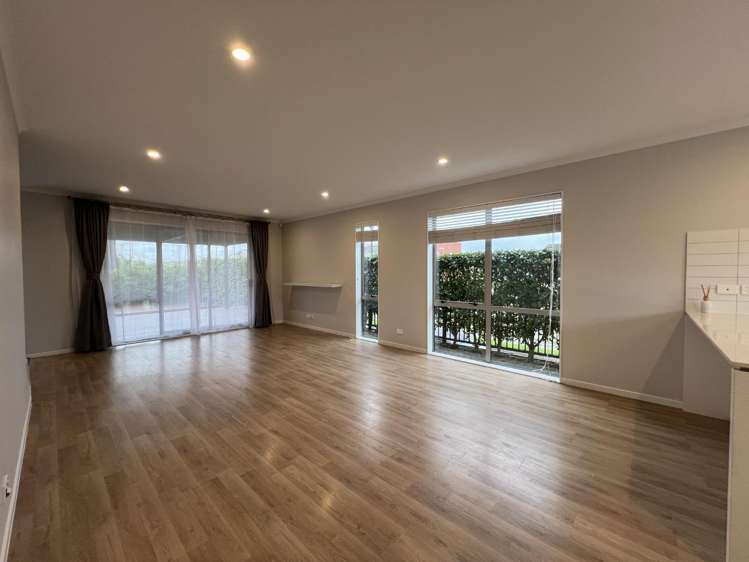 5 George McWhirter Avenue West Harbour_3