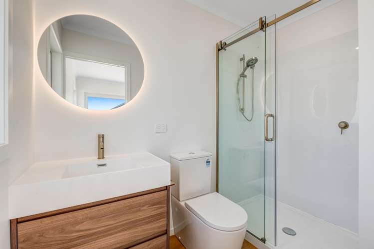 49 Ta Moko Drive Gulf Harbour_15