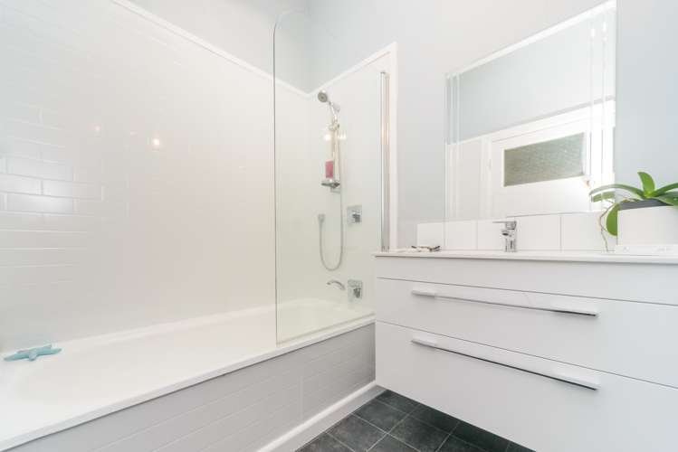 9 Frederick Street Terrace End_23