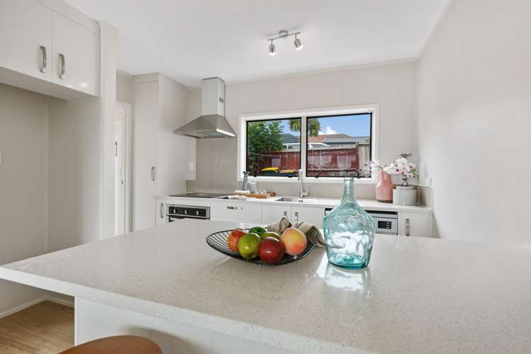 2/24 Copley Street New Lynn_5