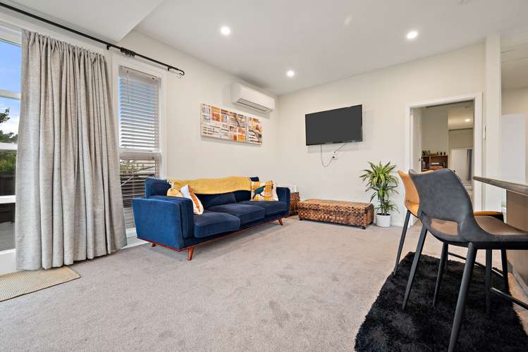 171 Breezes Road Aranui_2