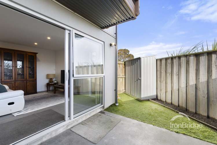 2/32 Avalon Street Richmond_14