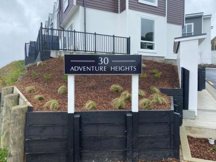 36/30 Adventure Drive Whitby_14