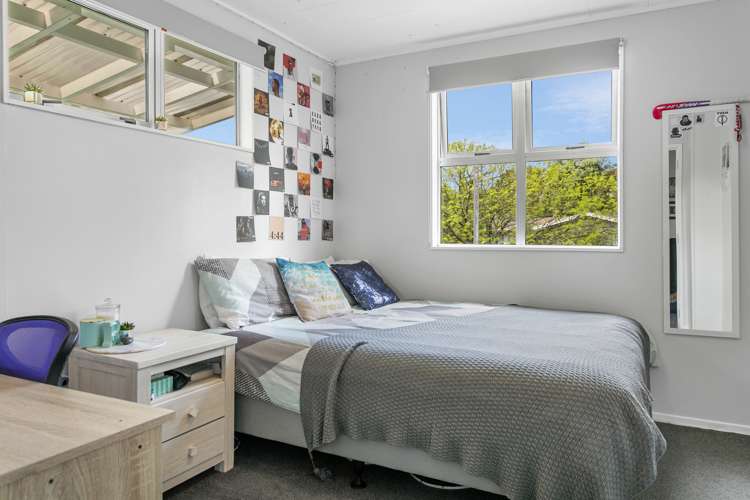 12 Green Place Richmond Heights_17