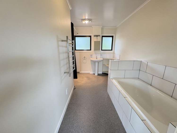 74c Alexander Avenue 11597_8