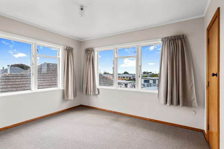 152 Hampshire Street and 1 Brockenhurst Street Aranui_5