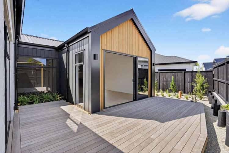 5 Tukutata Crescent Milldale_6