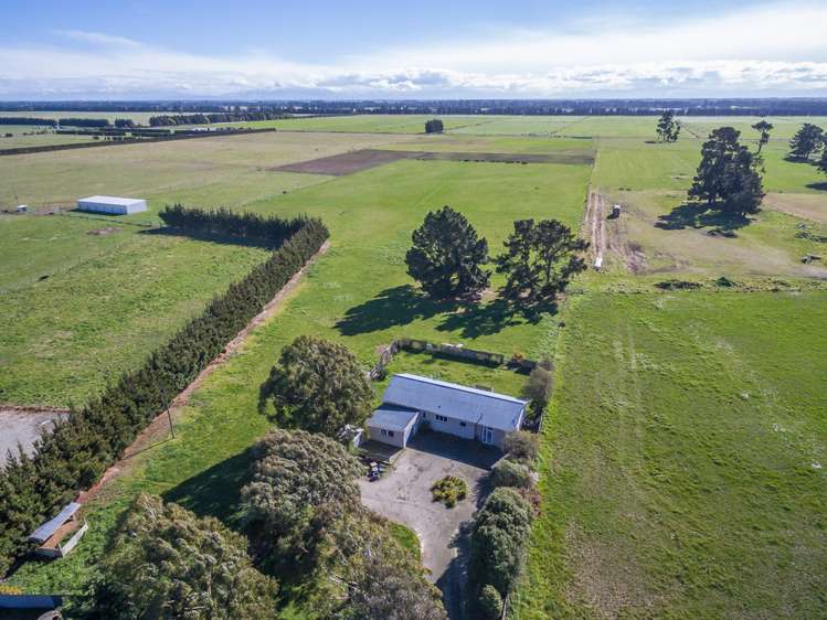 324 Brookside Road Burnham_19