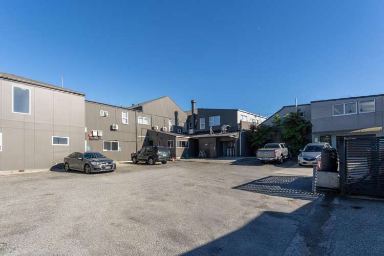 94-96 & 102-104 Revell Street Hokitika_19