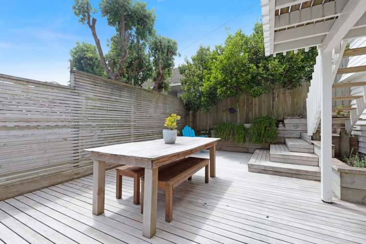 2 Hurman Street Karori_14