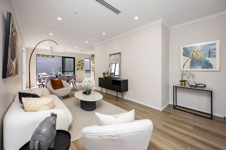 11C Norman Lesser Drive St Johns_9