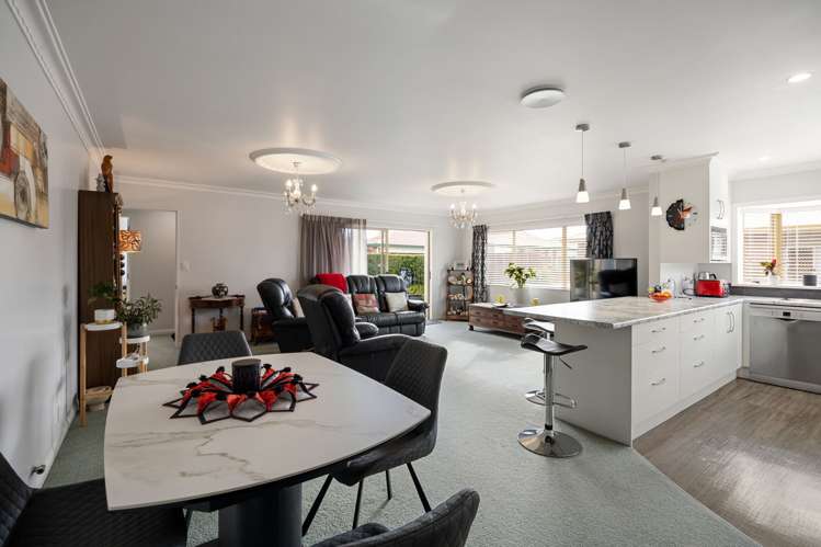 6 Longford Court Forest Lake_6