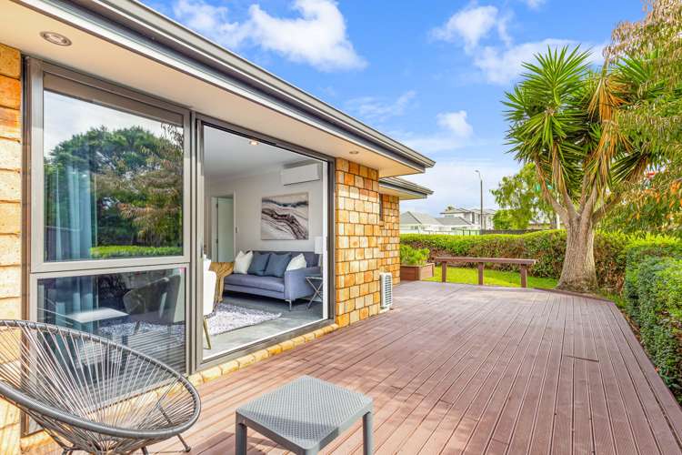 26 Moor Avenue Te Atatu Peninsula_11