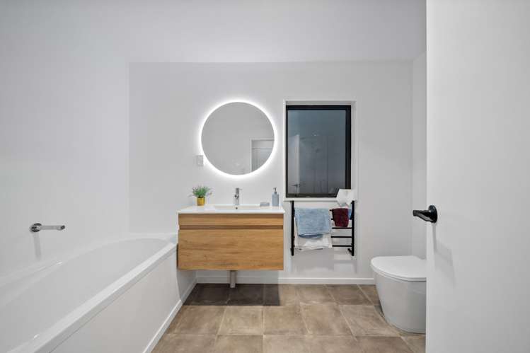 Lot 1-3/28 Heathdale Crescent Papakura_21