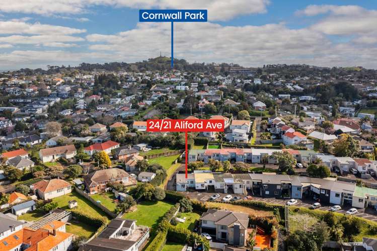 24/21 Aliford Avenue One Tree Hill_13