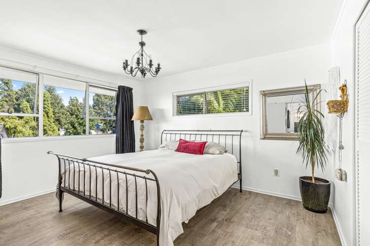 6 West Glade Crescent Birkenhead_11