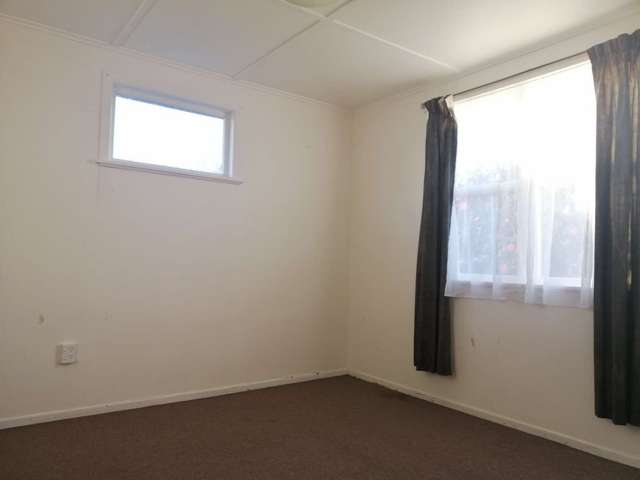 6B Sumner Street Glenholme_3