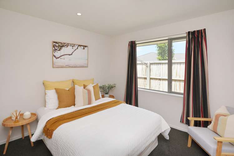 3 Eaton Place Lincoln_12