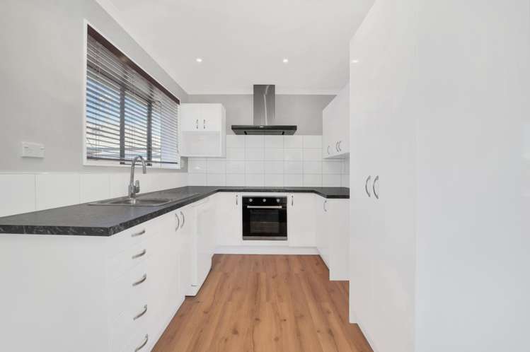 40 Solomon Street Brookfield_11