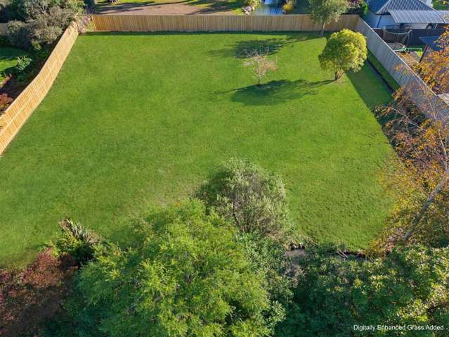 Rolleston Blank Canvas with Rural Edge