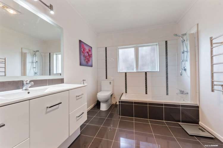 302 Blockhouse Bay Road Avondale_13