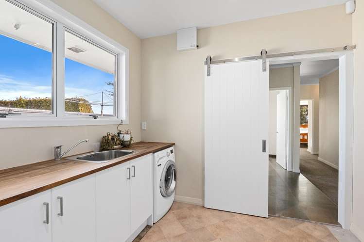 127 Cryers Road Southbridge_14