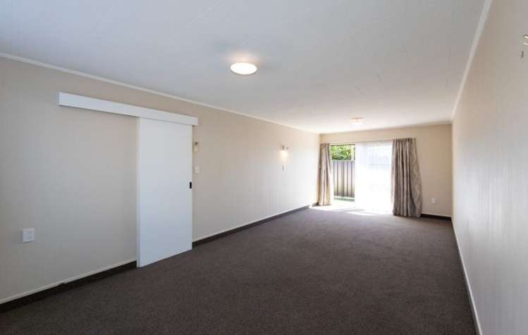 2/408 Mclean Street 10482_1