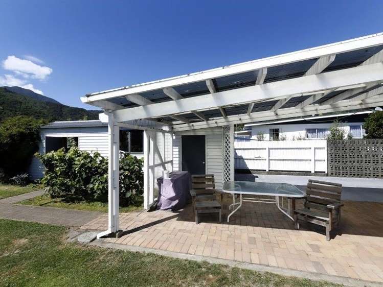 54 Kent Street Picton_6