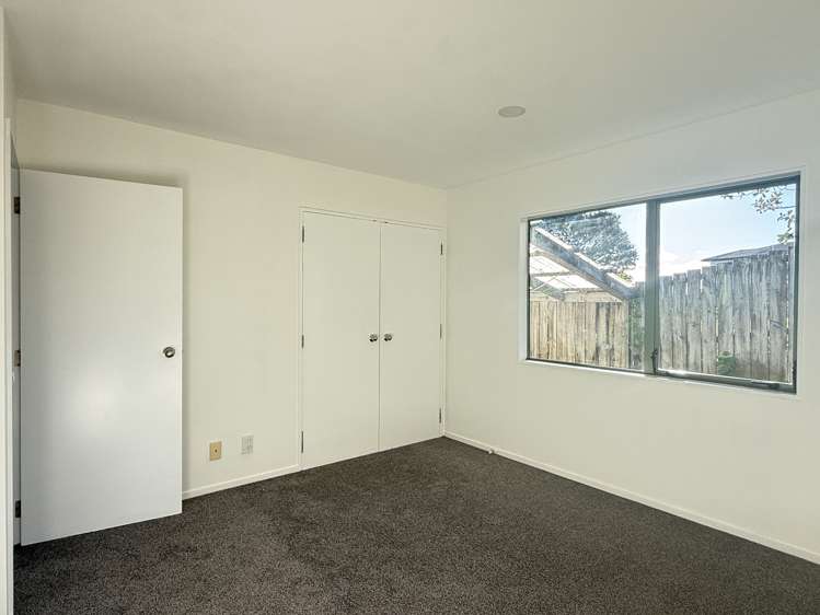 2/4 Stanley Rd Glenfield_12