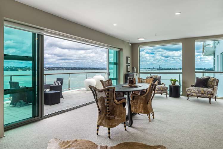 61/143 Quay Street Auckland Central_16